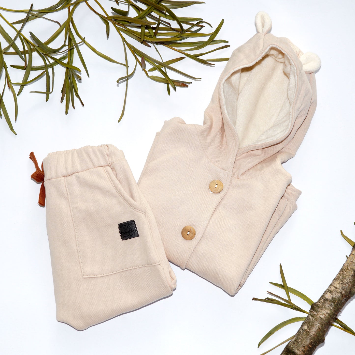 Tepláky s kapsami (latte)