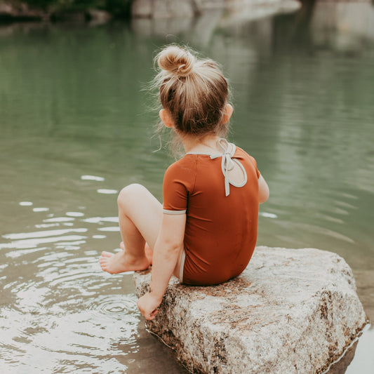 Plavky MOANA jednodílné s dlouhým rukávem