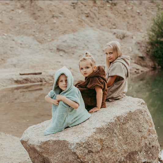 Plážové pončo s kapucí